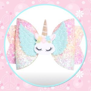 🦄New🦄2/$10🦄Unicorn Glitter Hair Clip🦄